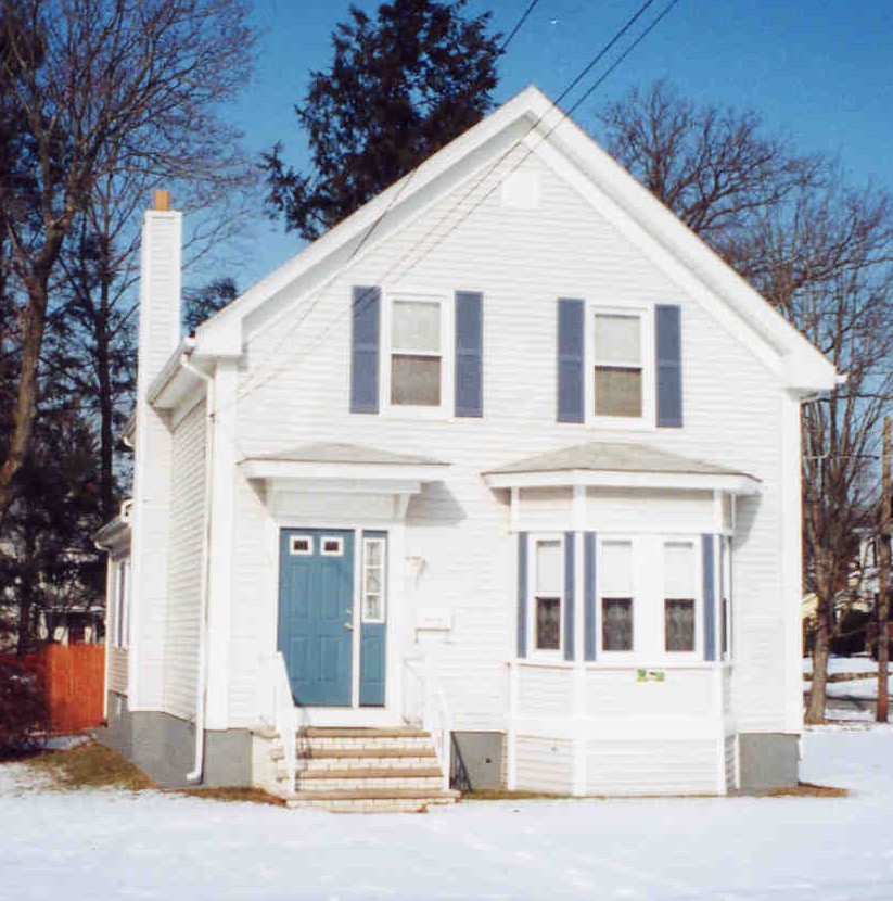 Gablefront house - Wikipedia