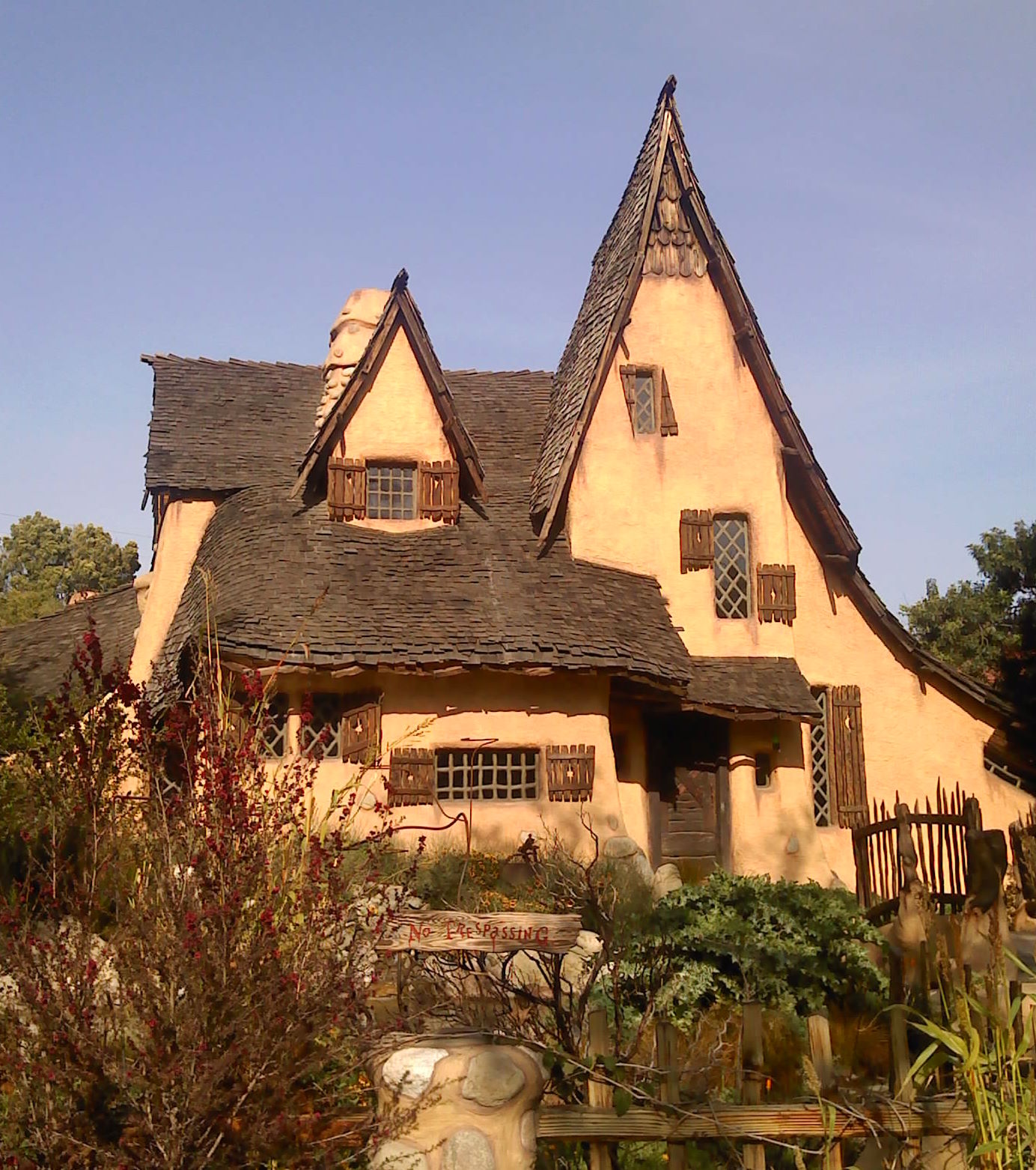 Storybook house - Wikipedia